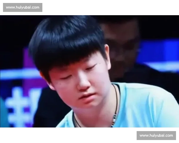 孙颖莎背部力量惊爆体坛!张煜东直播自叹不如:掰手腕我认输